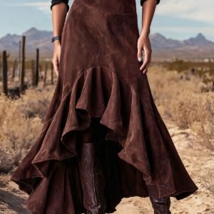 تنورة الذيل السمكي الأنيقة: سحر الماضي بلمسة عصرية