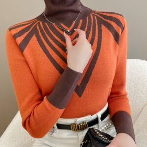 متألقة ودافئة: سويتر الأناقة لمواسم البرد!