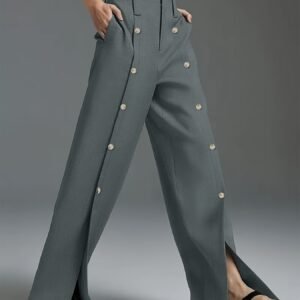 البنطلون الواسع: أناقة عصرية وراحة لا تضاهى