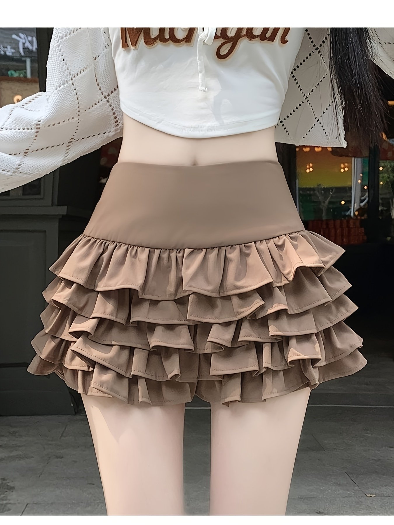 חצאית שכבות אלגנטית: קסם הנשיות בכל צעד – תמונה 4