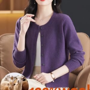 لمسة دفء وأناقة: كارديجان الصوف النقي الفاخر