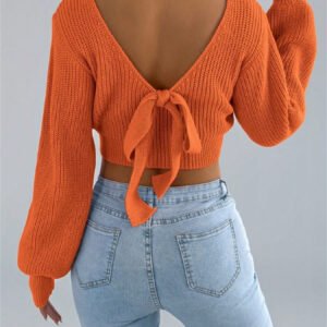 تألقي بأسلوب فريد: سترة الأنوثة العصرية بتصميم الفيونكة الجذاب!