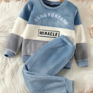 Unmatched Warmth & Style: The Elegant and Cozy Baby Winter Set!