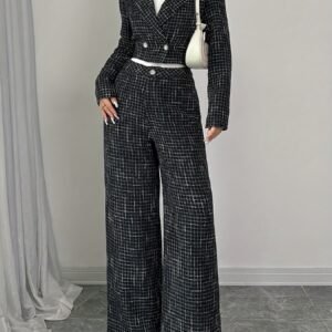 Contemporary Chic for Stylish Seasons: Plaid Blazer and Wide-Leg Pants Set