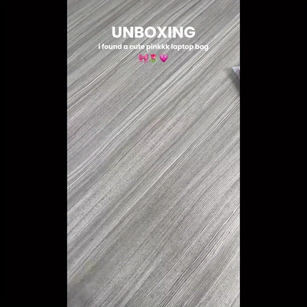 Your Chic Companion: Modern Laptop Bag with RFID Protection and Captivating Design! - Image 7