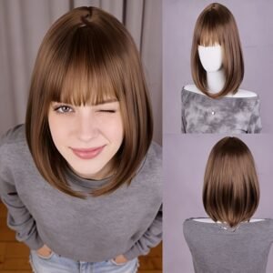 لمسة أناقة فورية: شعر XIAOKS المستعار القصير بغرة