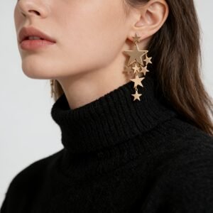 أقراط النجمة المتلألئة: سحر الأناقة والرومانسية في كل إطلالة!