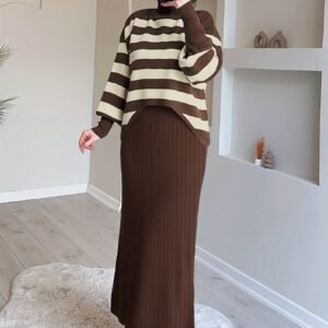 אלגנטיות עכשווית צנועה: סט שלם של שמלה וחולצה