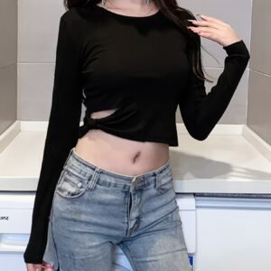 Charming Winter Crop Top: Unparalleled Style for the Cold Season