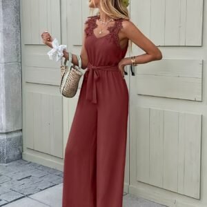 جمبسوت الأناقة الزهرية: إطلالة متكاملة لكل المناسبات