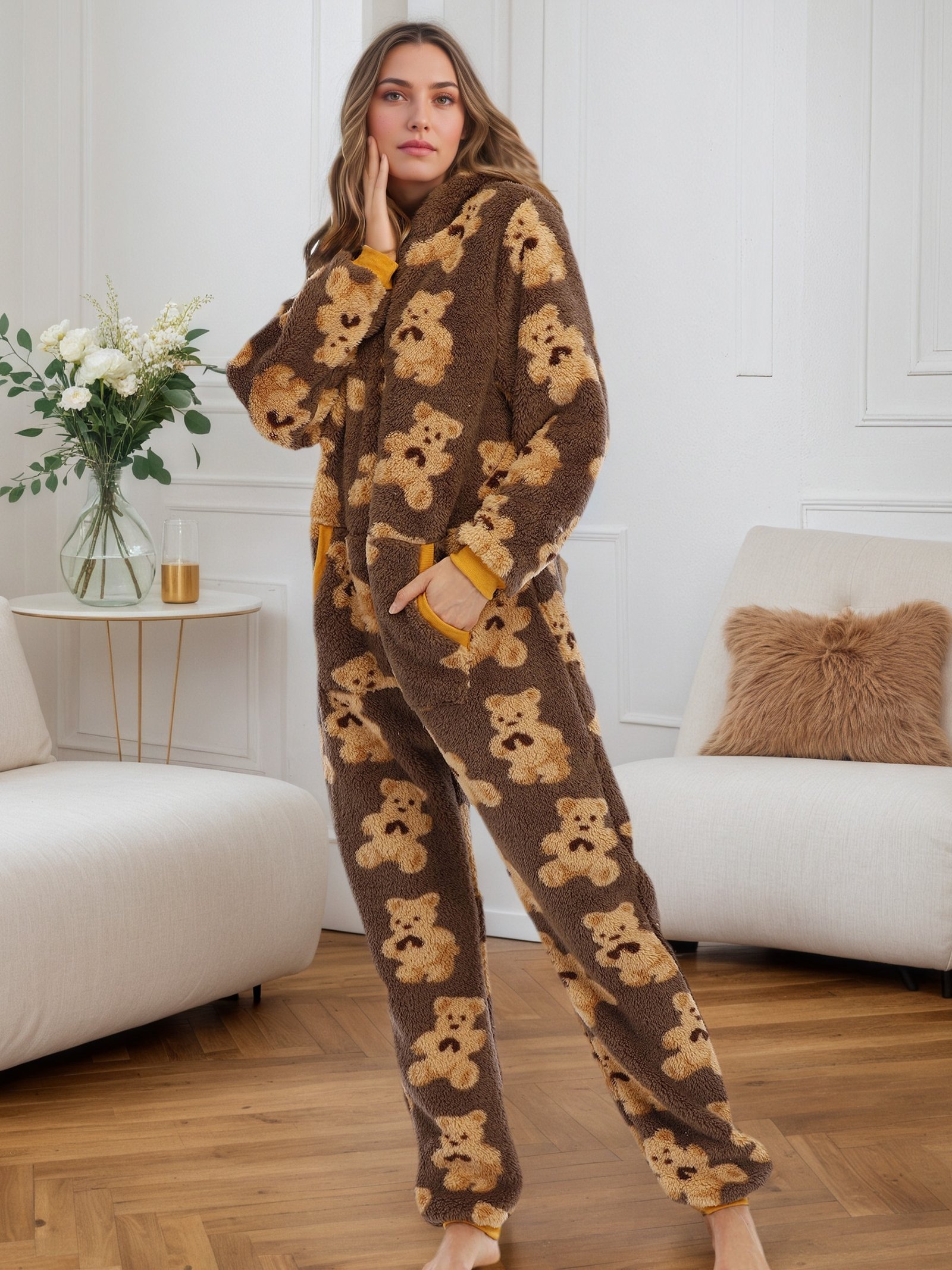 אמצי את החום והאלגנטיות: פיג'מת הדוב הקטיפתית עם קפוצ'ון! – תמונה 4