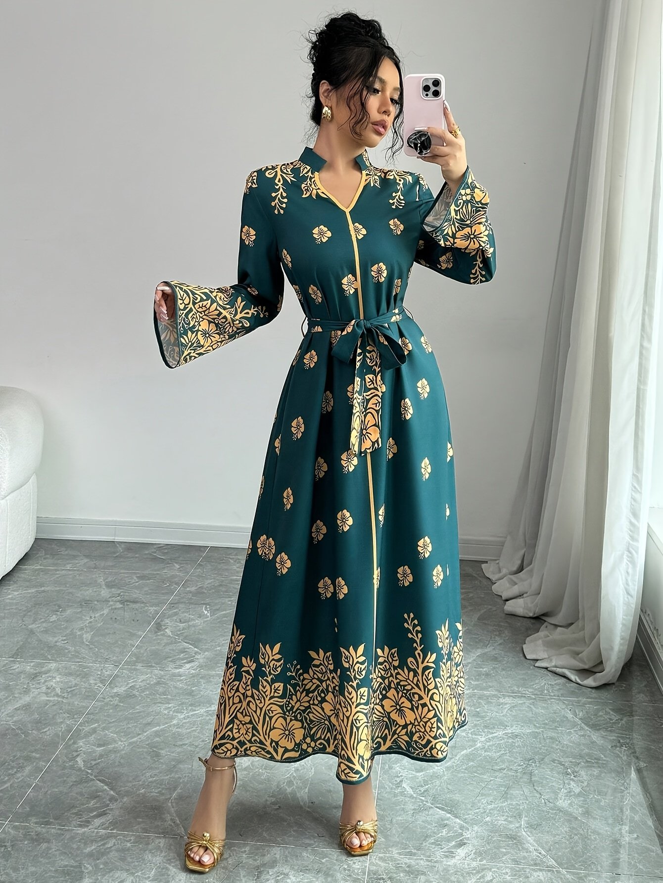 שמלת הפרחים הארוכה והאלגנטית: זוהר שאין כמותו – תמונה 3