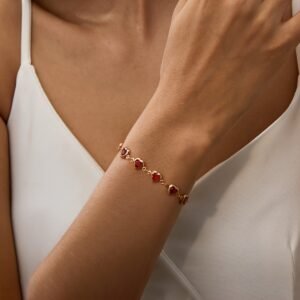 "Whisper of the Heart" Bracelet: A Captivating Red Touch for Day and Night Elegance