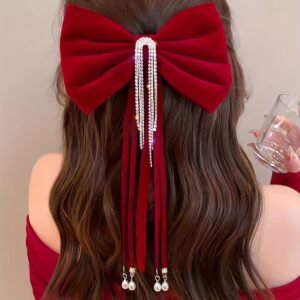Red Elegance Sparkle: Luxurious Vintage Hair Clip