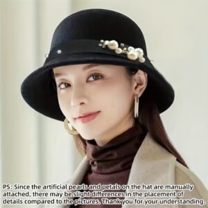 تألقي بلمسة عتيقة: قبعة البيريه التويد الفاخرة