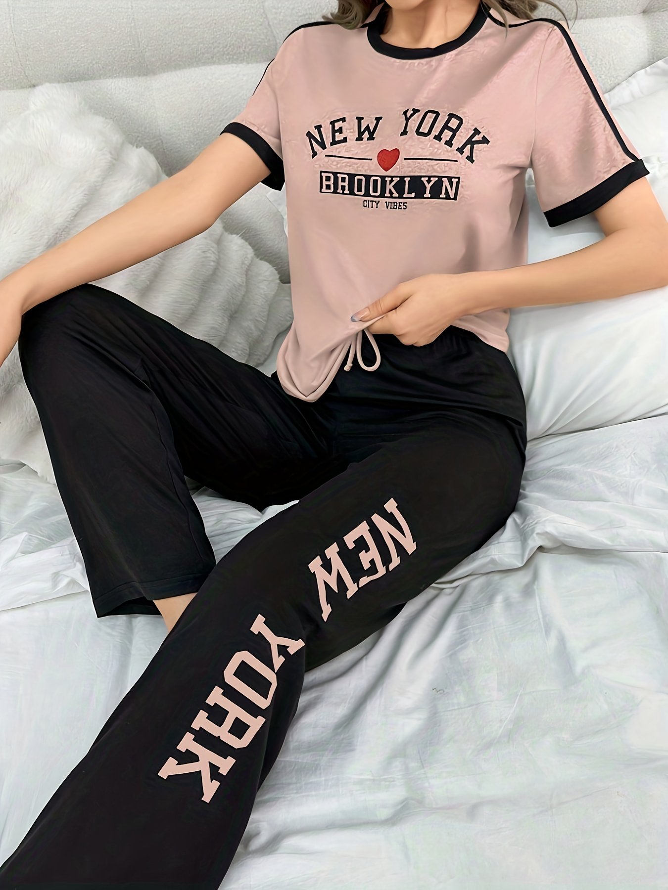 פינוק ביתי שאי אפשר לעמוד בפניו: סט פיג'מה של אלגנטיות ונוחות – תמונה 4