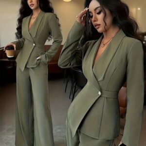 طقم الأناقة الراقية: إطلالة متكاملة لموسم لا يُنسى