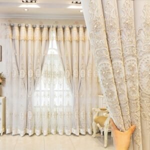 שדרג את עיצוב ביתך: וילונות יוקרתיים עם רקמה תלת-ממדית ובידוד מושלם