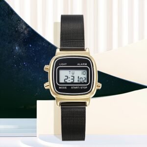 أناقة عصرية... رقي لا يزول: ساعتك الفضية المتكاملة!