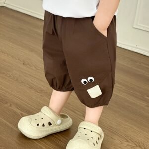 Unlimited Fun & Play: The Lightweight & Comfortable Summer Shorts for Boys!