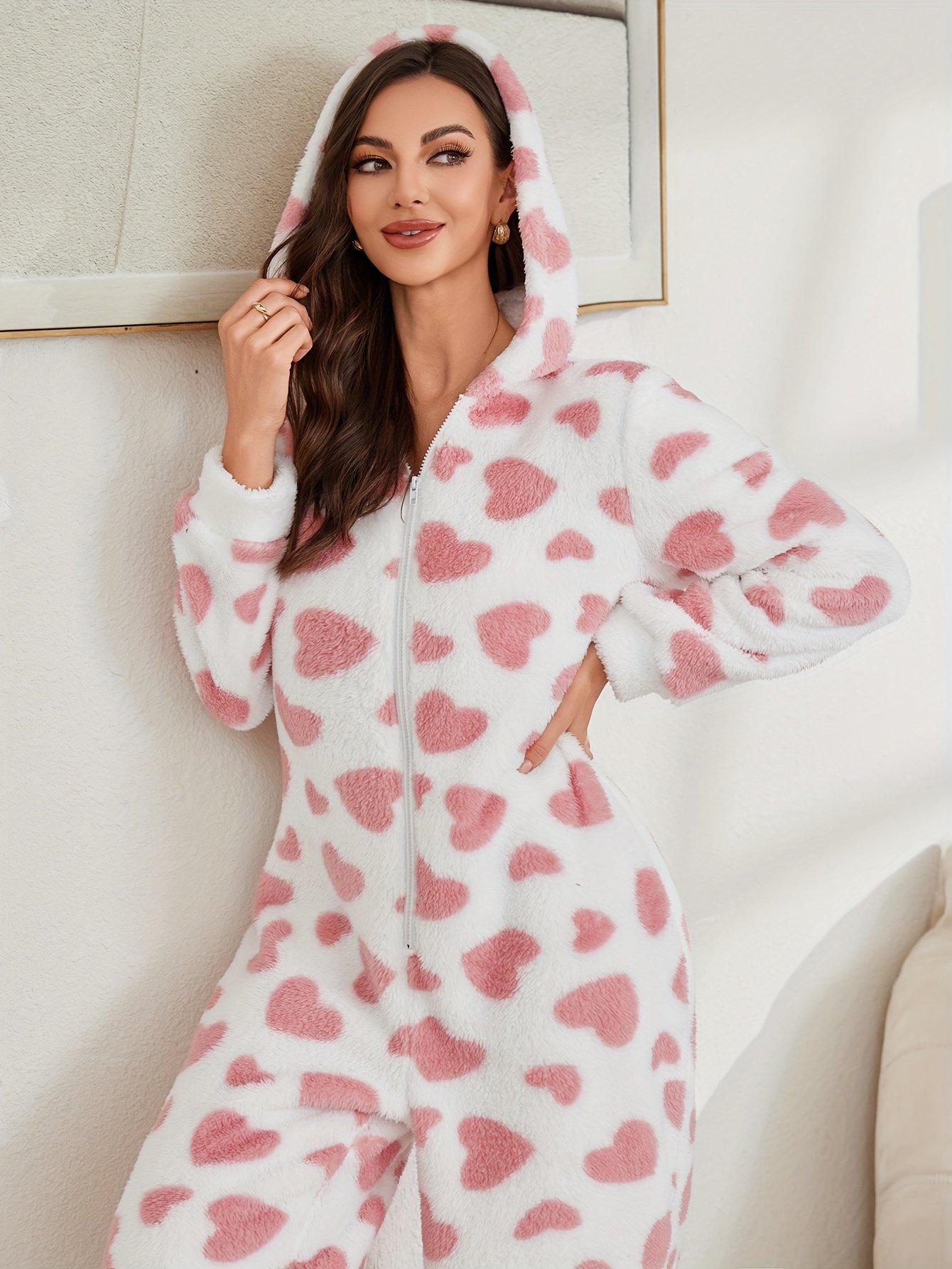 أفرول القلب الدافئ: أناقة مخملية لدفء لا يقاوم! - الصورة 6