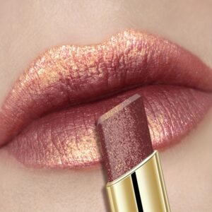 أحمر الشفاه اللؤلؤي المتلألئ: إشراقة لا تُقاوم!