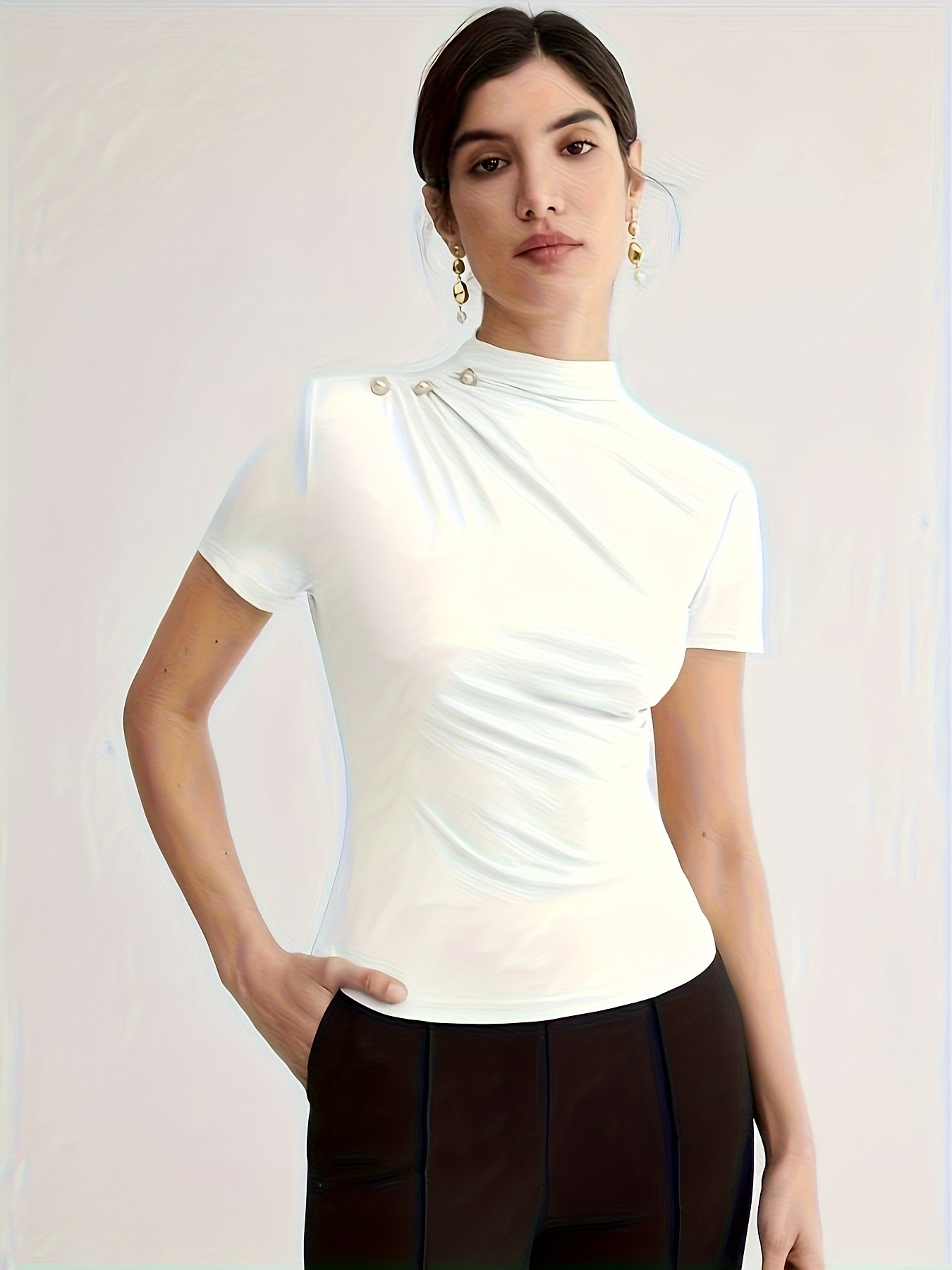 זוהרת בקיץ: טישרט אלגנטי רב-שימושי עם כפתורי כתף! – תמונה 9