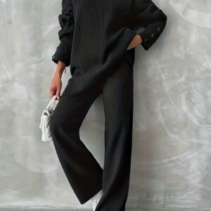 دفءٌ وأناقةٌ في طقمٍ واحد: رفيقكِ المثالي للخريف والشتاء!