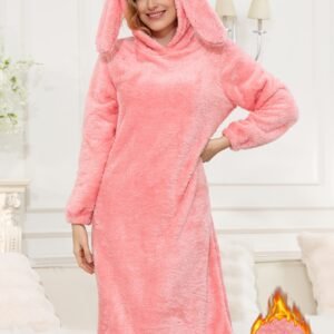 חיבוק החום: חלוק לילה קטיפתי לחורף בלתי נשכח