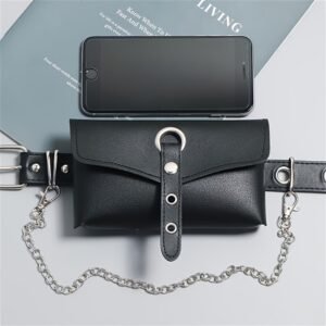 حقيبة الخصر "البانك Y2K": جرأة الأناقة وعملية الأداء!