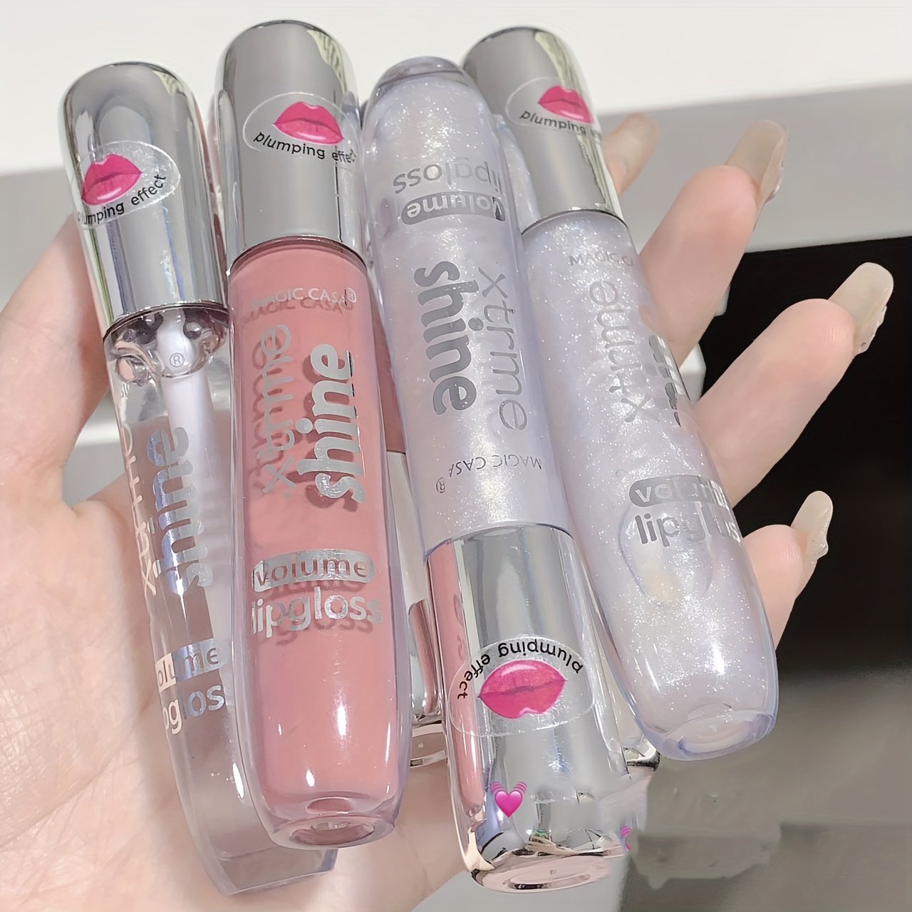 הבריקי עם חיוך שובה לב: גלוס שפתיים שאי אפשר לעמוד בפניו! – תמונה 4