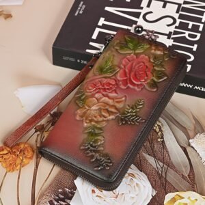 Timeless Elegance's Companion: Classic Genuine Leather Wallet with Secure Zipper