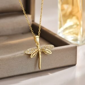 Dragonfly's Radiance: The Heart-Captivating Elegance Necklace