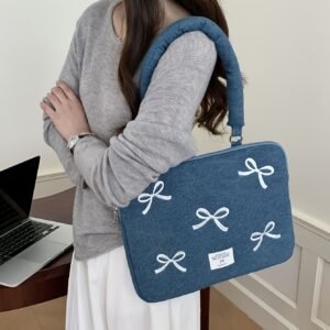 תיק למחשב נייד מדנים רקום: שיק אופנתי והגנה מושלמת