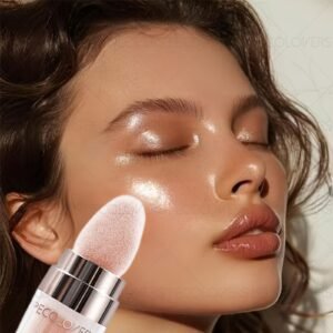 Pearlescent Highlighter Pen: Your Secret to Daring Radiance for Every Occasion!