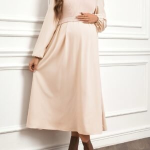 أناقة الحمل تتألق: فستانك الأنيق لربيع وخريف لا يُنسى!