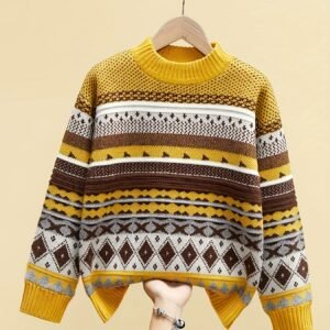 كنزة "الجاكار" العتيقة: أناقة شتوية لا تُضاهى لصغارك!