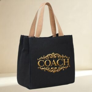 حقيبة COACH الأيقونية: لمسة الزمن الذهبي لأناقتكِ