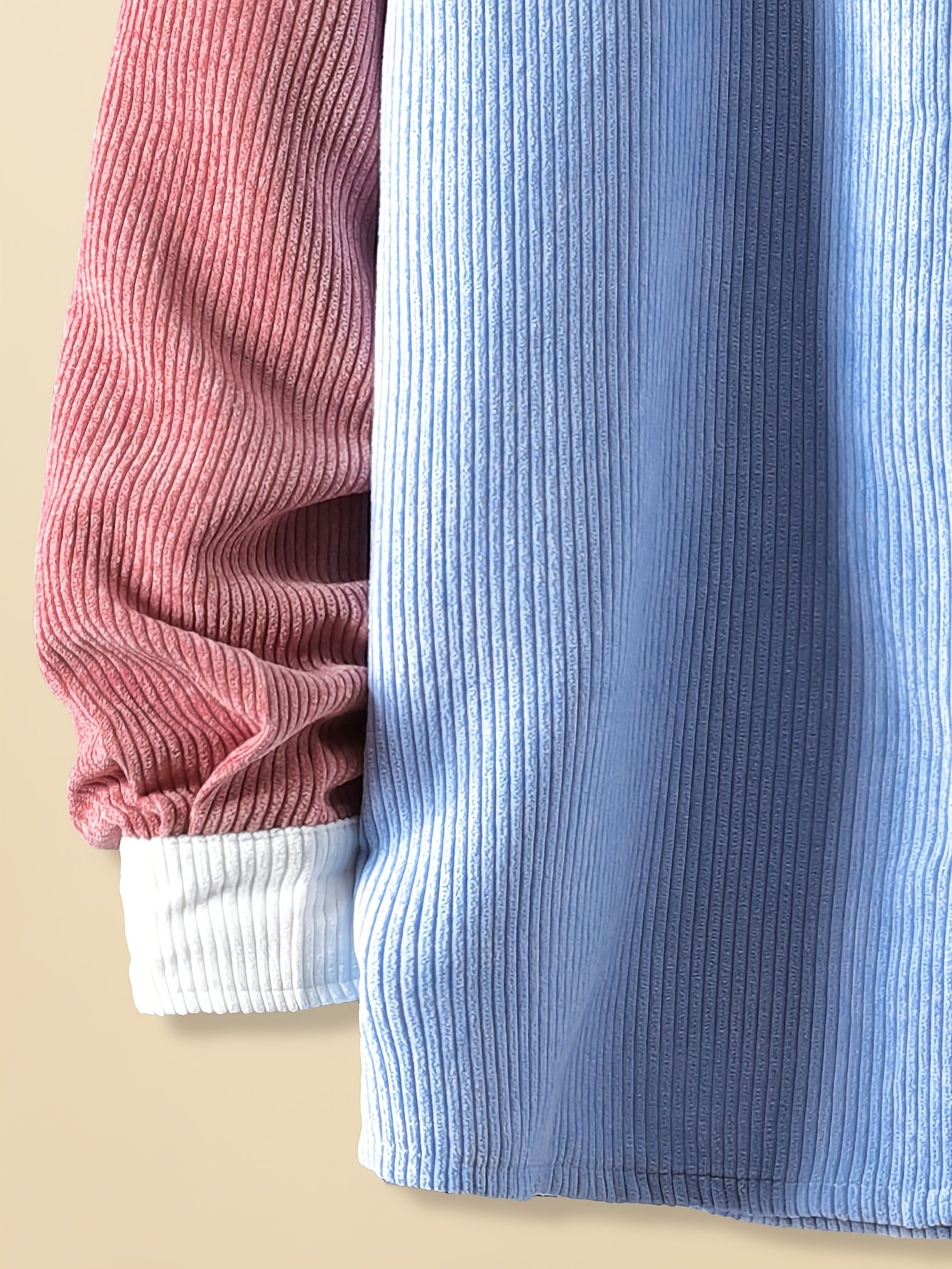 חולצת קפוצ'ון אופנתית לבנים: חמימות וסטייל לכל העונה! – תמונה 3