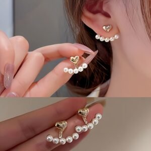 نبض الأناقة: أقراط القلب المتألقة