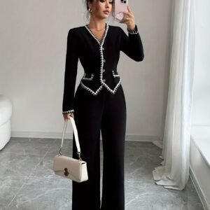 إطلالة القوة والجاذبية: طقم البدلة الفاخر الذي لا غنى عنه!