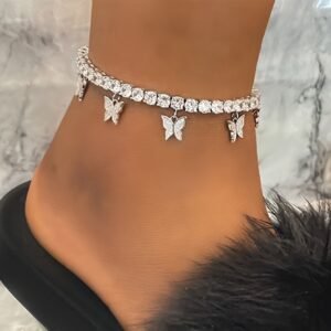 بريق الفراشة الساحر: خلخال الكاحل الأنيق لكل امرأة