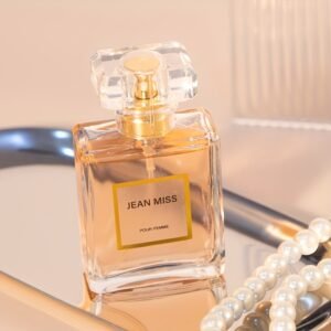 سر جاذبيتكِ: عطر الزهور الأنيق والآسر