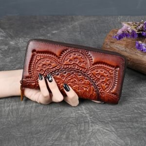 Your Style Companion: Luxurious Genuine Leather Wallet