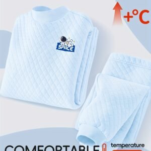 Magical Space Pajamas: Warmth and Fun for Your Little Heroes!