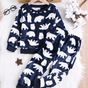 Cozy Polar Bear Set: Winter Comfort for Your Little Heroes!