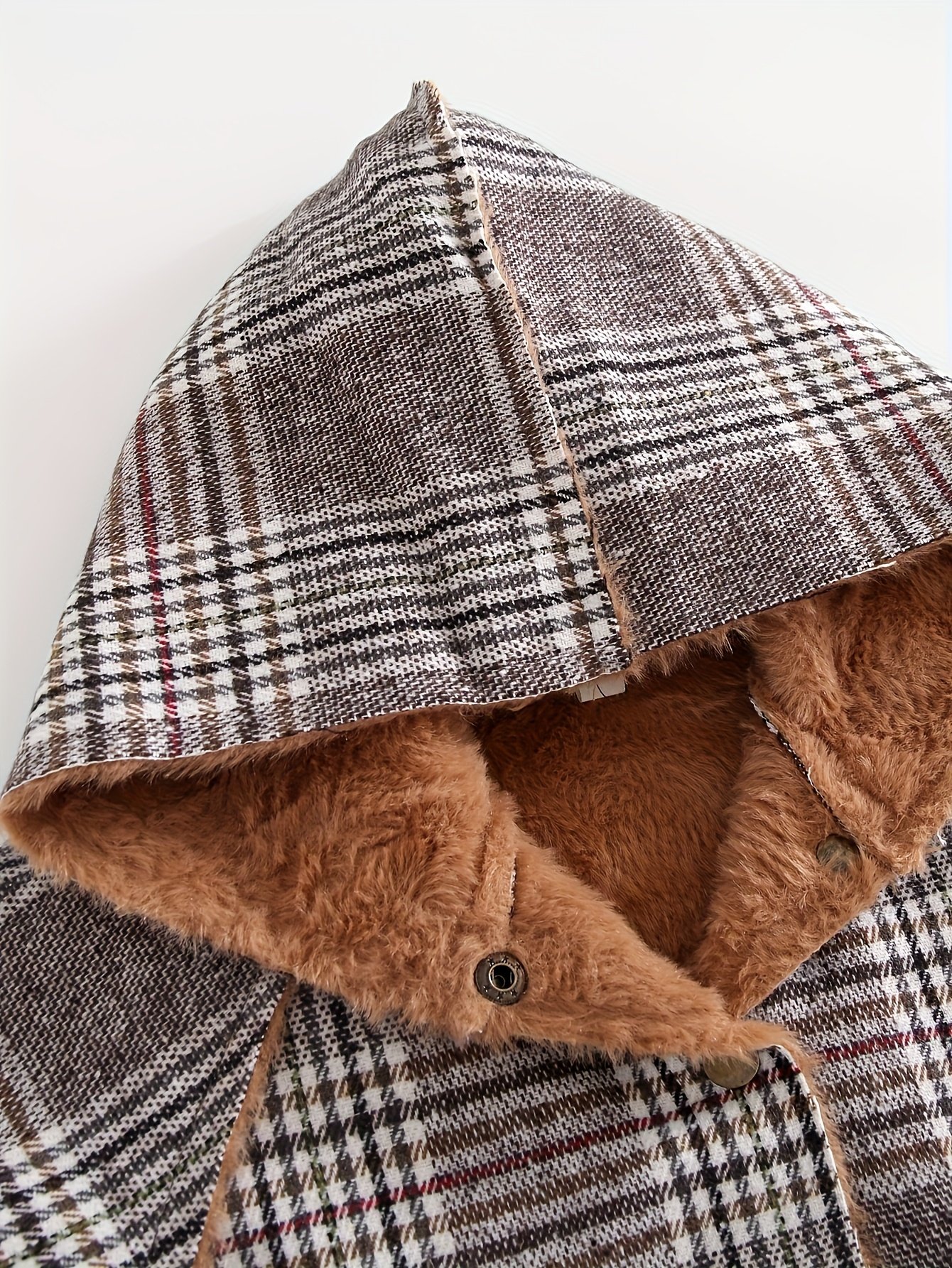 ג'קט משבצות לחורף: חמימות וסטייל מושלם לנסיך הקטן שלך! – תמונה 5