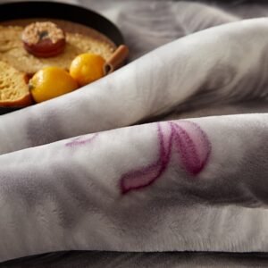 שמיכת נוצות קטיפה יוקרתית: חמימות אלגנטית ועיצוב מקסים לכל עונות השנה