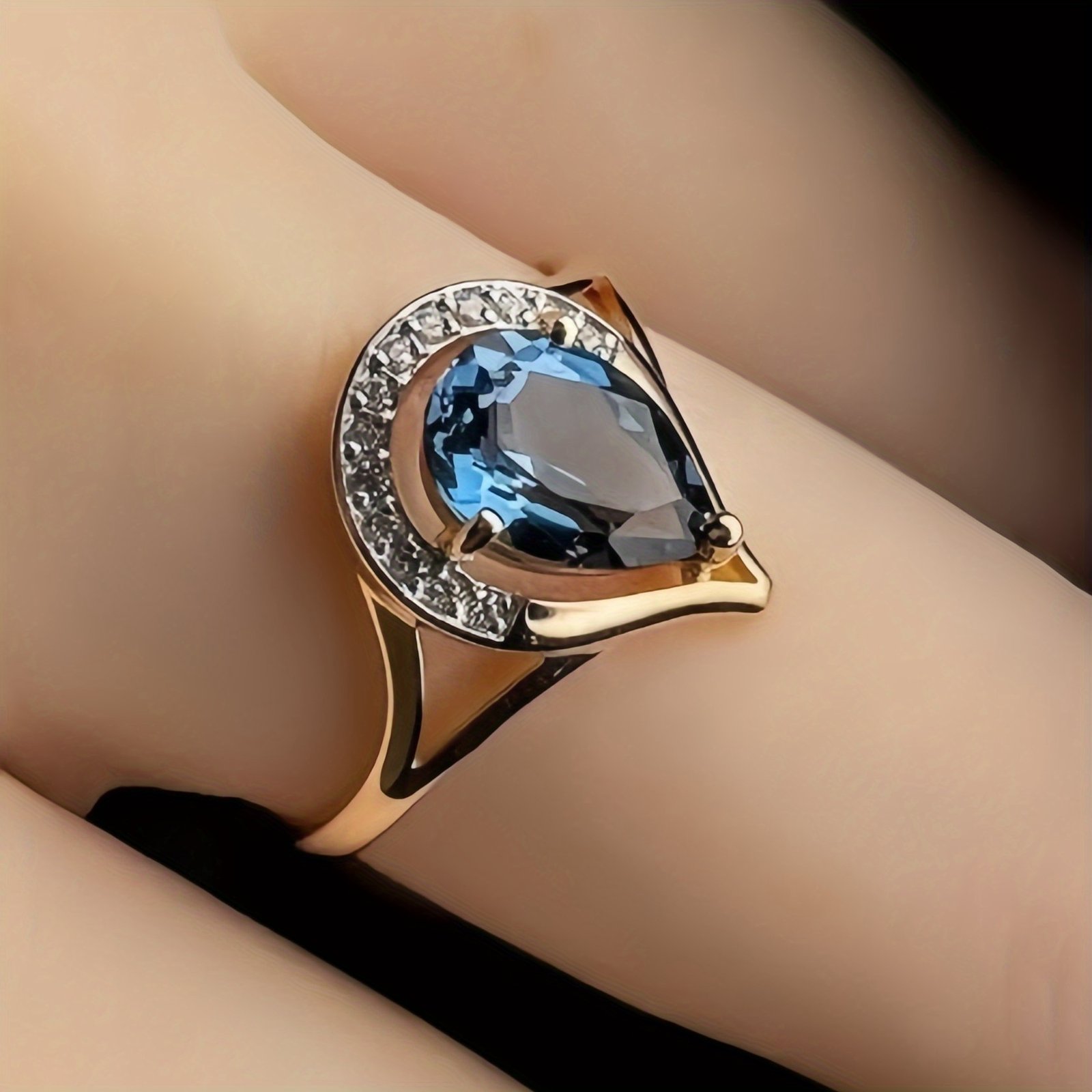 خاتم الأناقة المتلألئة بقطرات الذهب والأزرق - الصورة 5