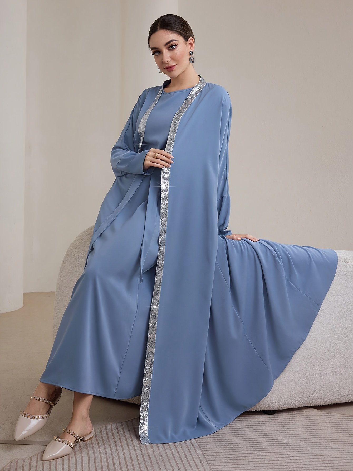 طقم الأناقة الشرقية الفاخر: تألقي ببريق لا مثيل له! - الصورة 2